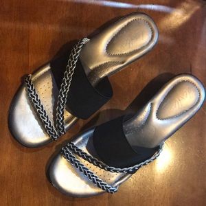 Size 7 dexter slide sandals